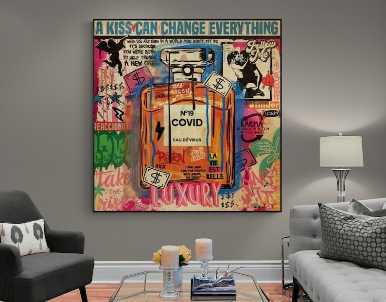 A Kiss Can Change Everything - Graffiti Art Drawings | Paints Lab